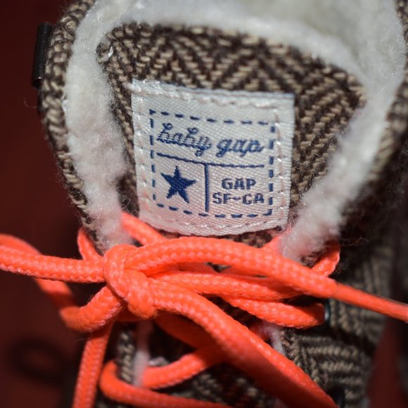 Baby Gap Duck Boots Brown Soft Sole with Bright Orange Shoelaces Size 6-12 M - Picture 3 of 8
